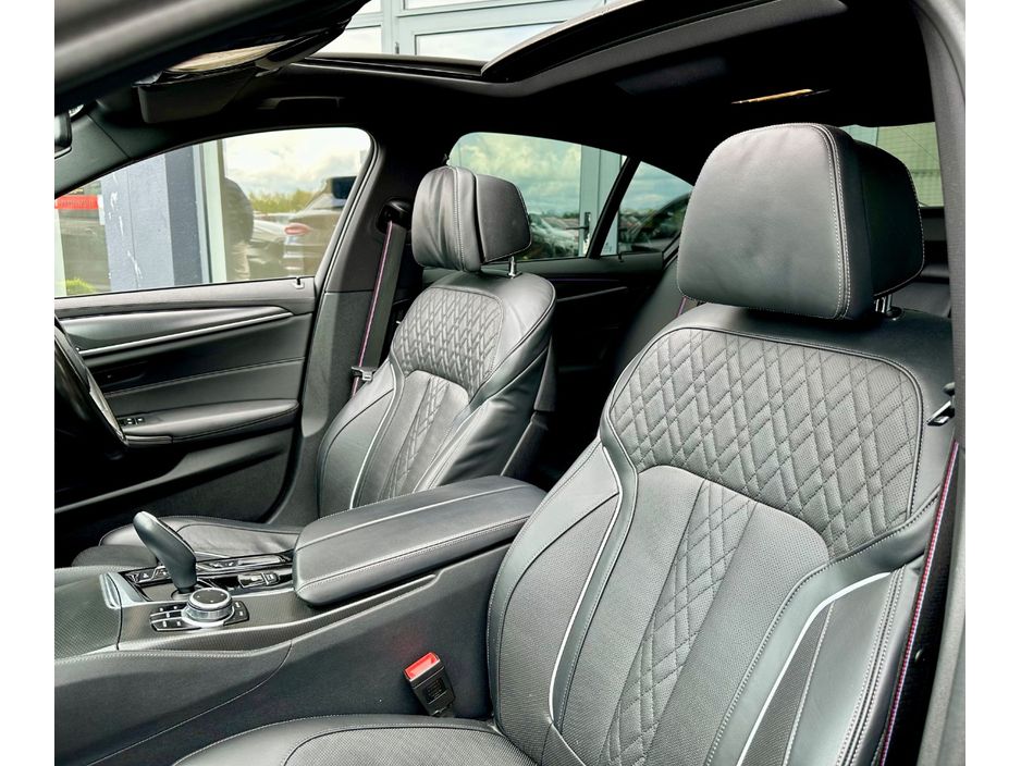 2022 BMW 5 Series