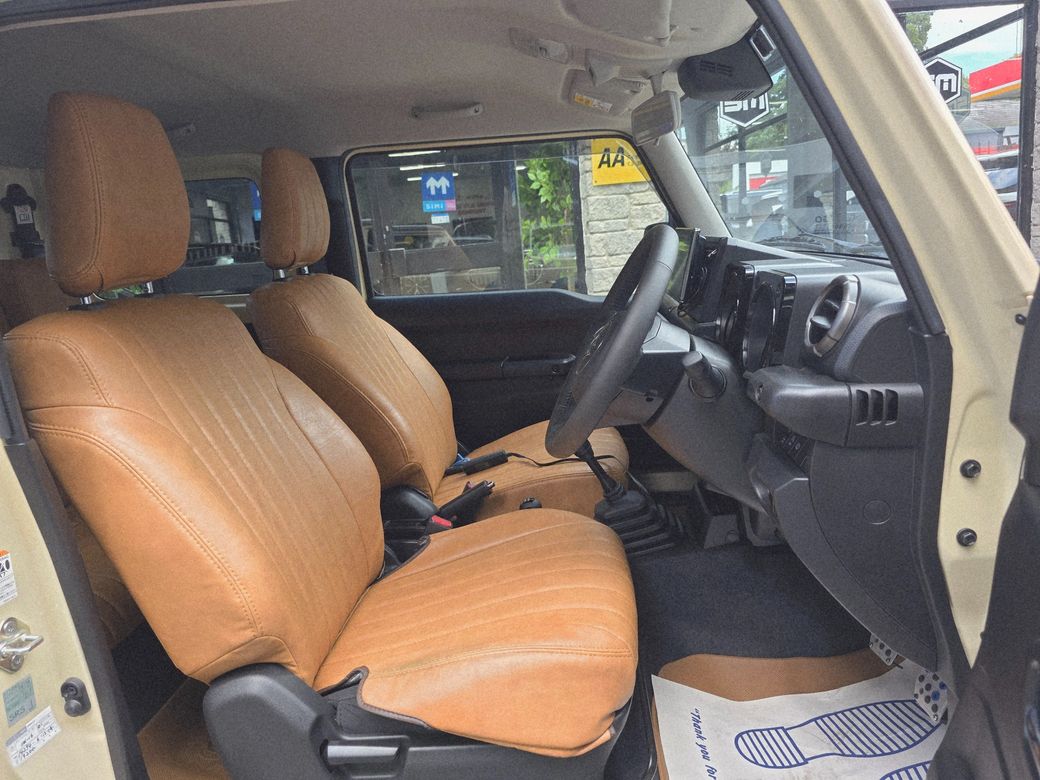 2023 Suzuki Jimny