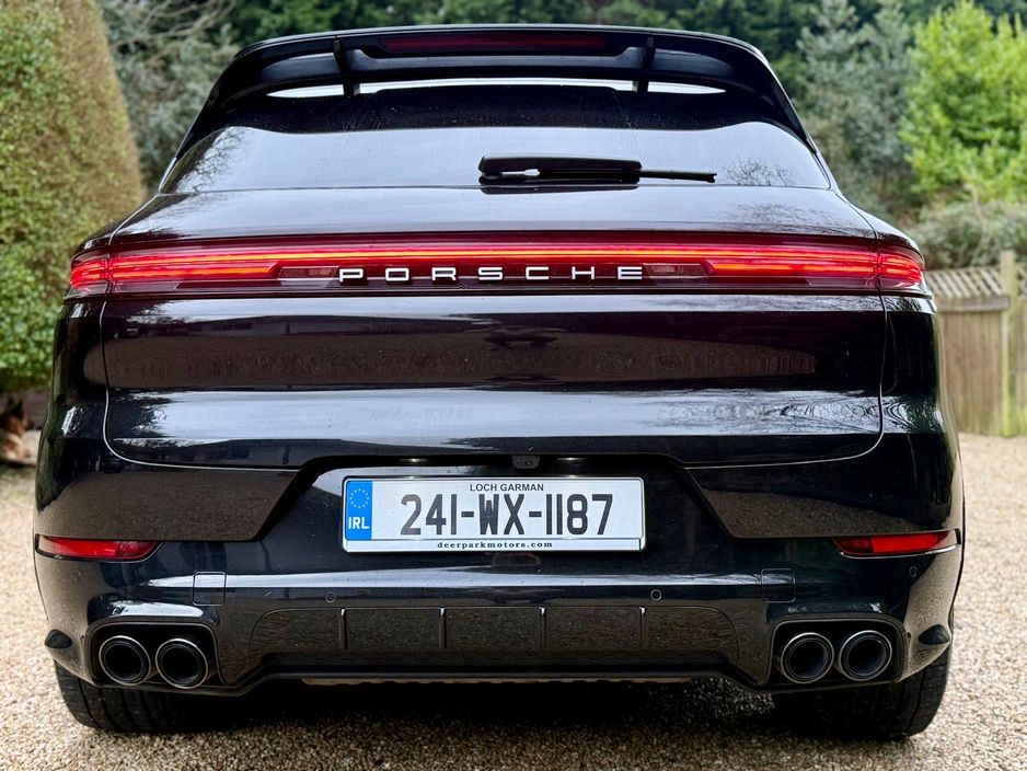 2024 Porsche Cayenne