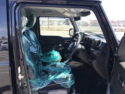 2025 Suzuki Jimny