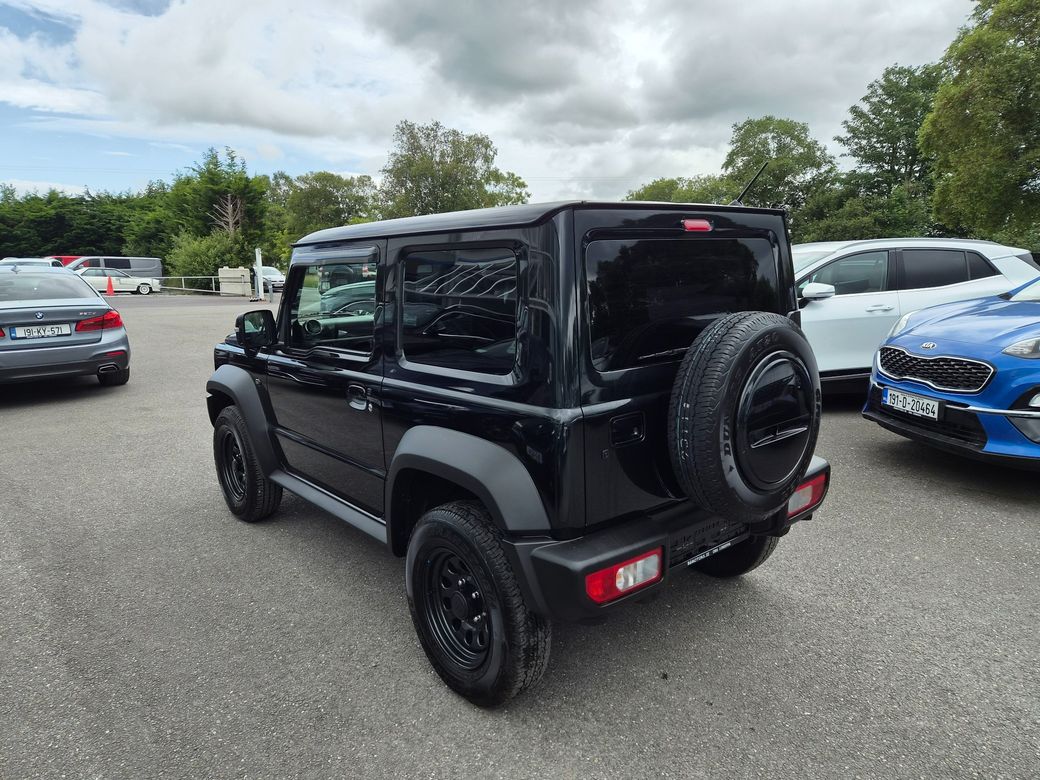 2025 Suzuki Jimny