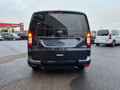 2025 Ford Tourneo Connect