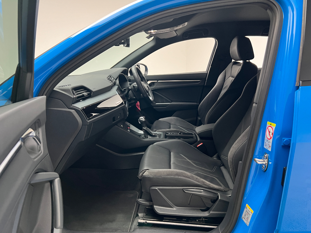 2022 Audi Q3