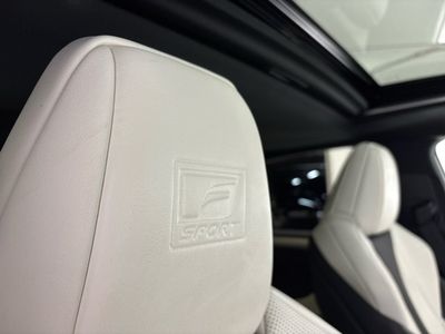 2023 Lexus ES 300h