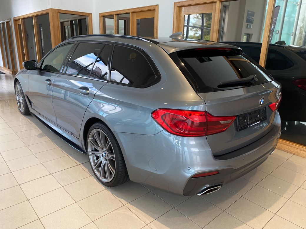 2019 BMW 5 Series