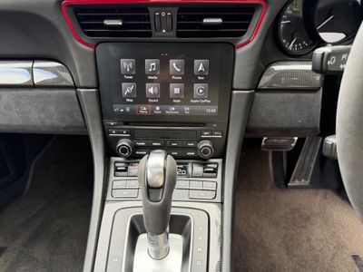 2017 Porsche 911