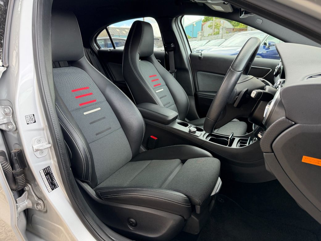2018 Mercedes-Benz A 180