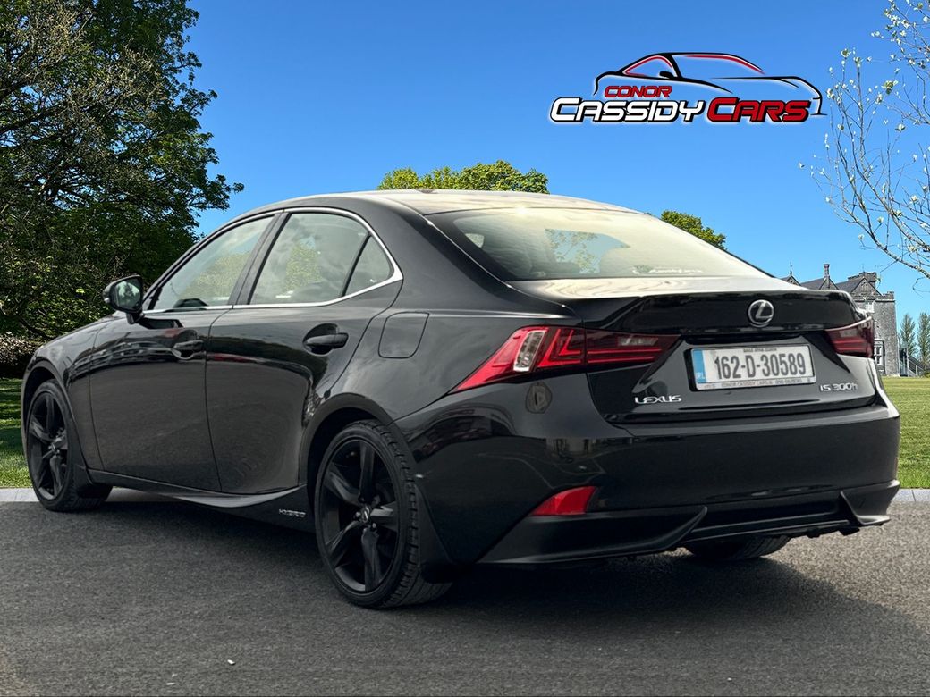 2016 Lexus IS