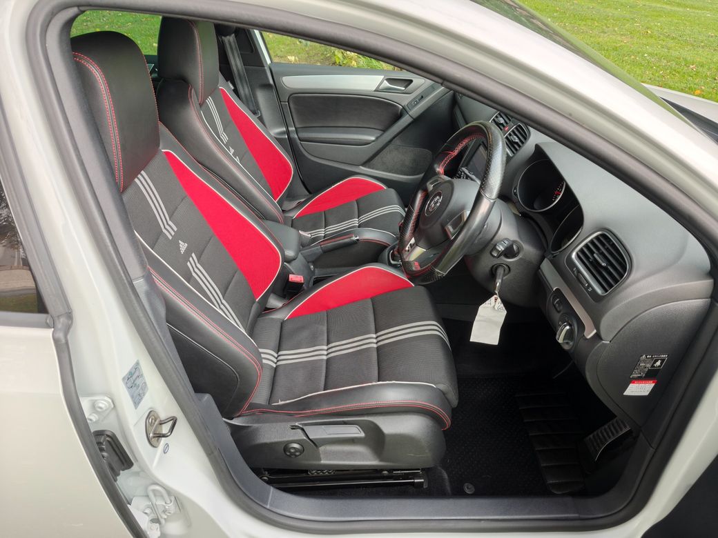 2011 Volkswagen Golf