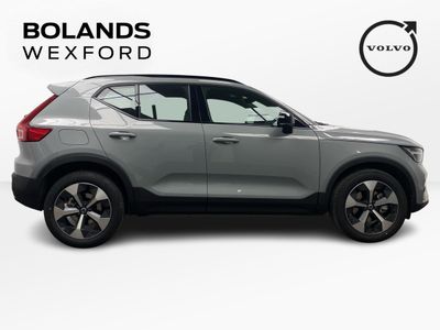 2026 Volvo XC40