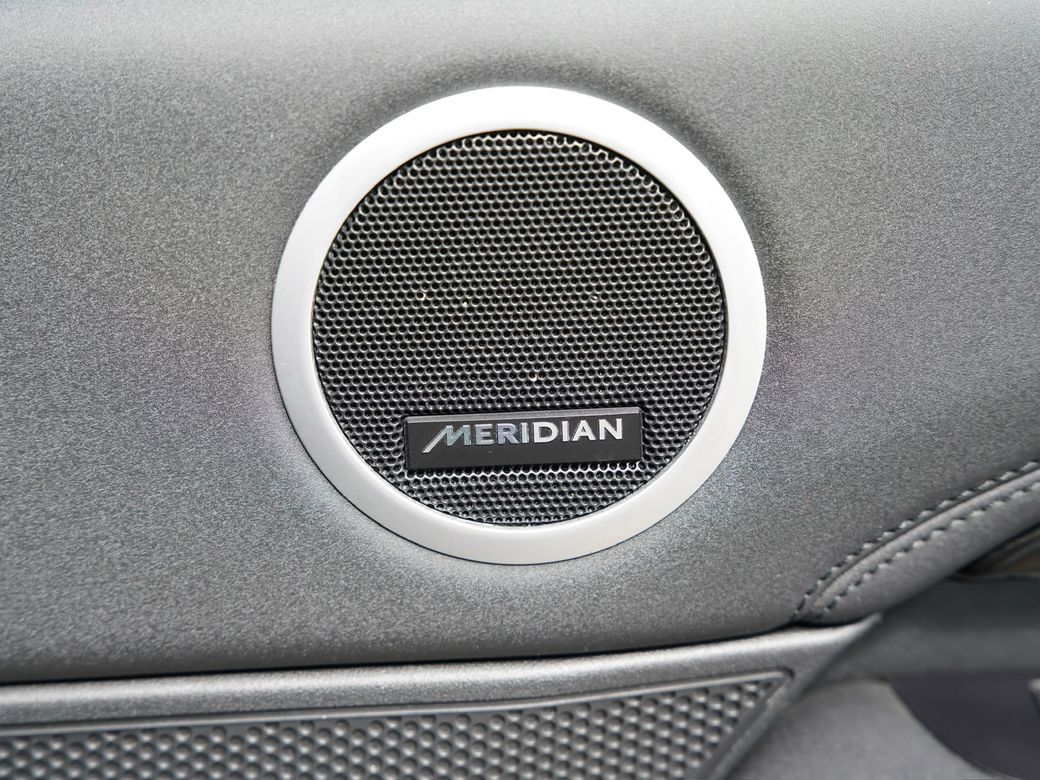 2024 Land Rover Discovery