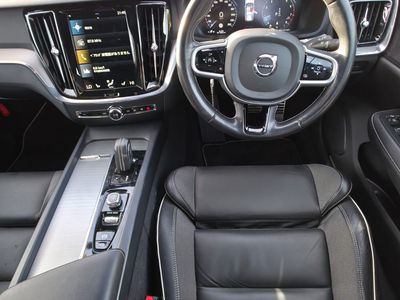 2021 Volvo V60
