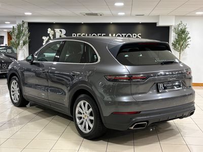 2022 Porsche Cayenne