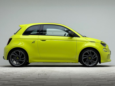 2023 Abarth 500e