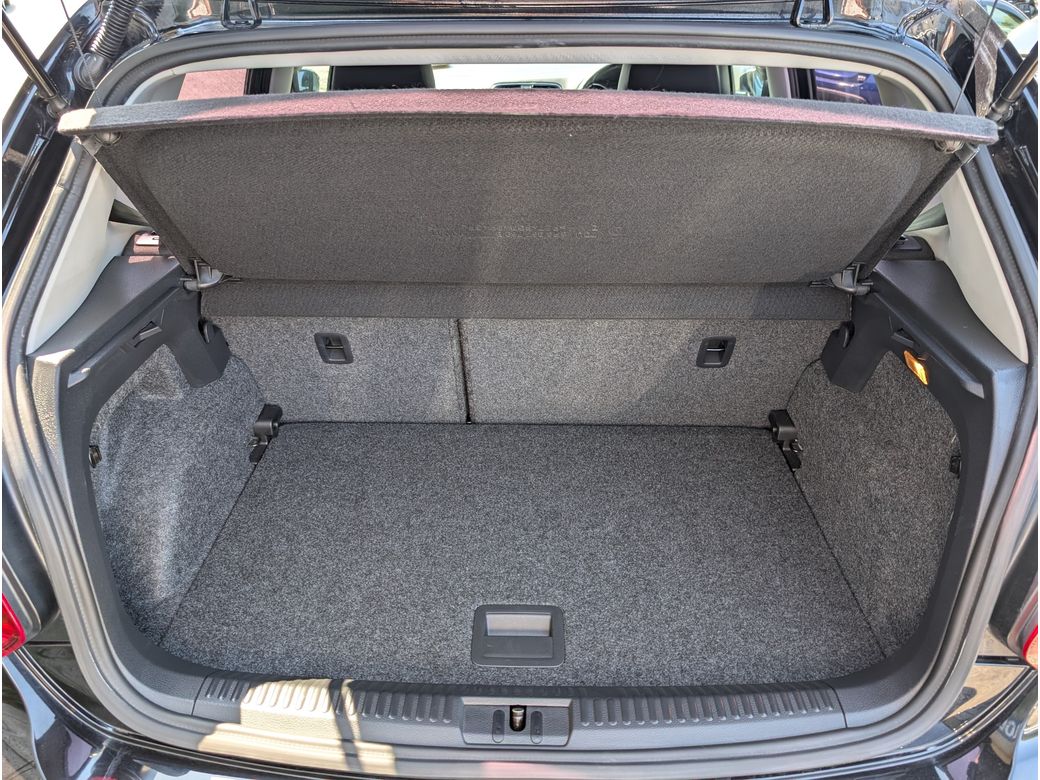2016 Volkswagen Polo