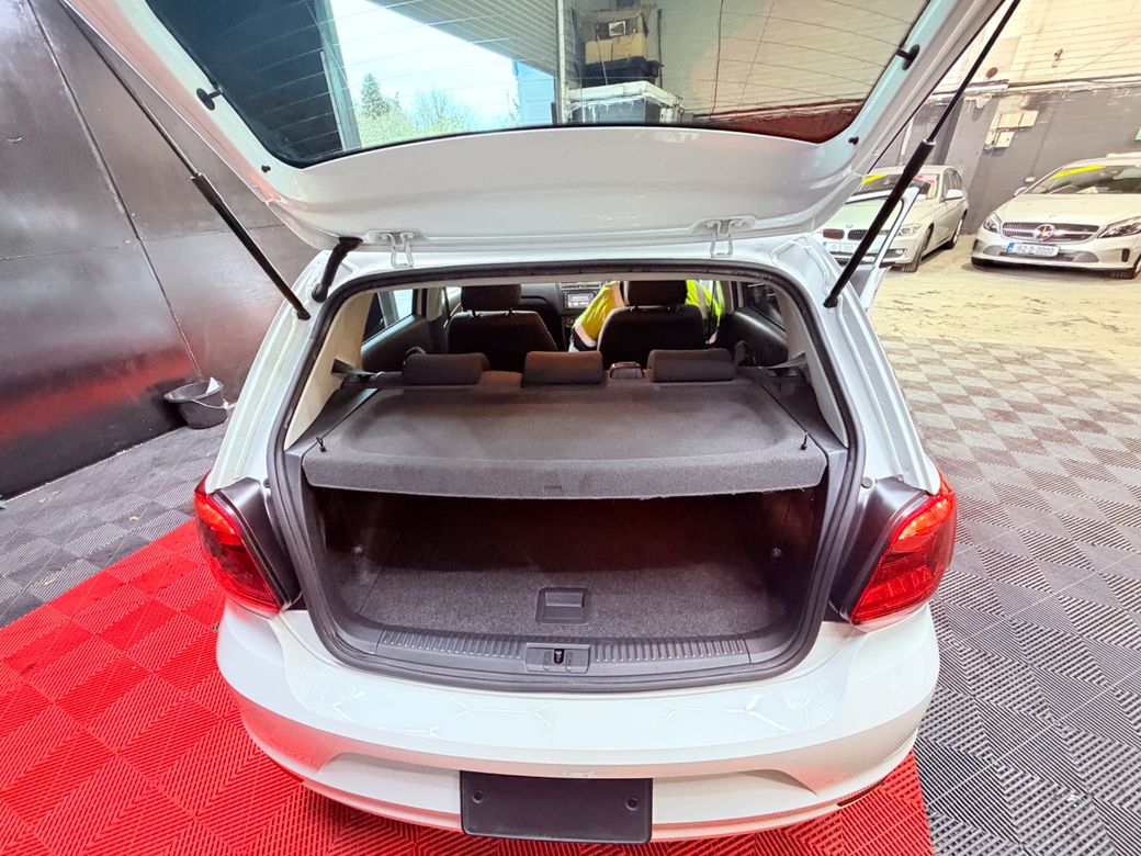 2017 Volkswagen Polo
