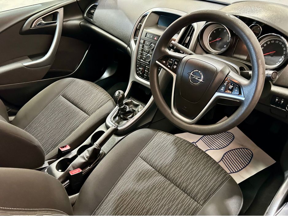 2014 Opel Astra