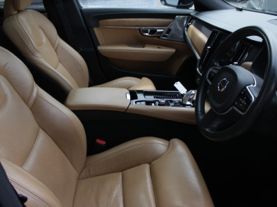 2019 Volvo V90