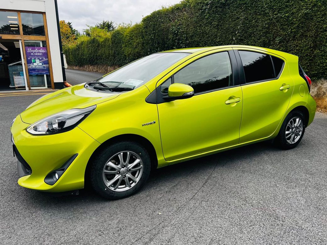 2017 Toyota Aqua