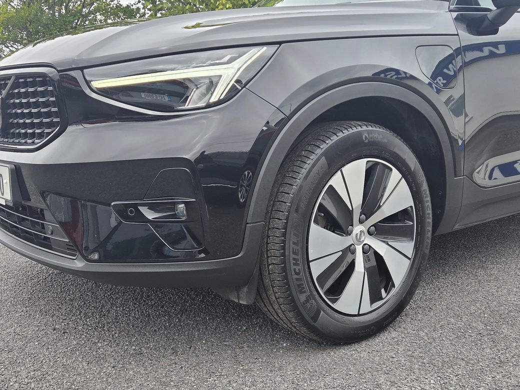 2023 Volvo XC40