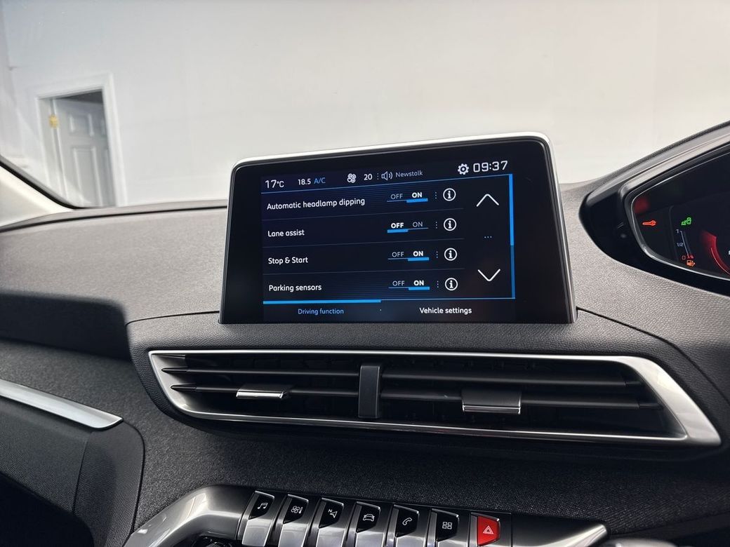 2018 Peugeot 3008