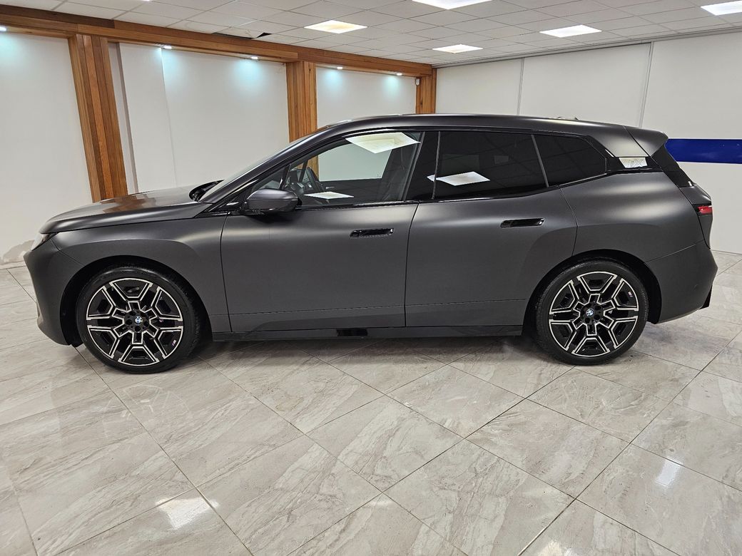 2026 BMW iX