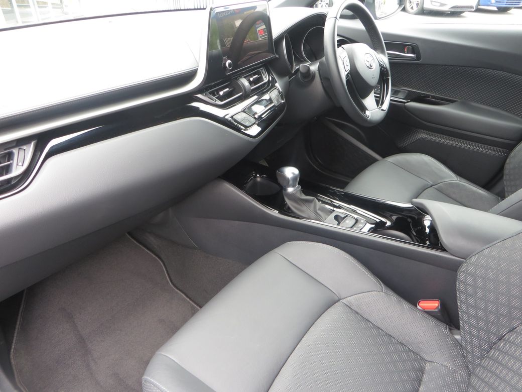 2023 Toyota C-HR