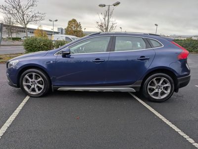 2015 Volvo V40