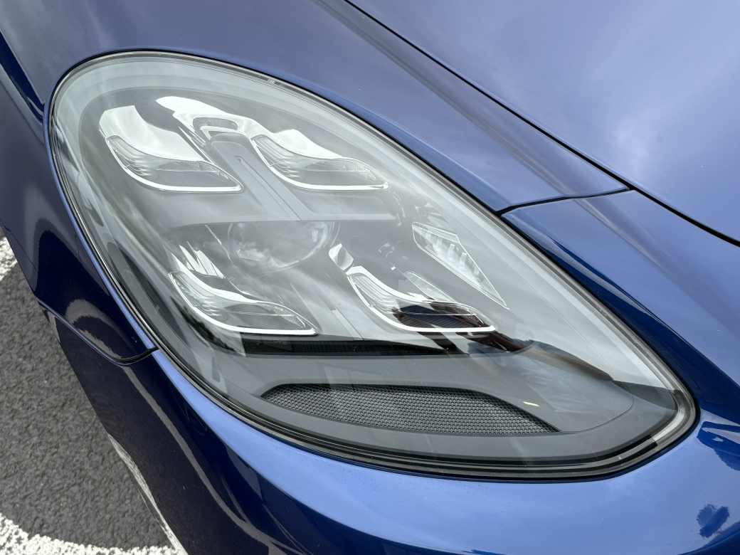 2022 Porsche Panamera