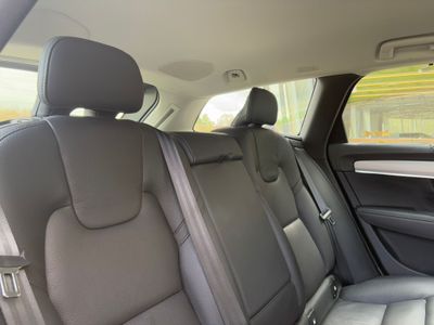 2025 Volvo V90
