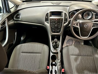 2014 Opel Astra