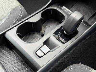 2023 Volvo XC40