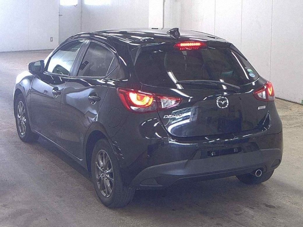 2018 Mazda Demio
