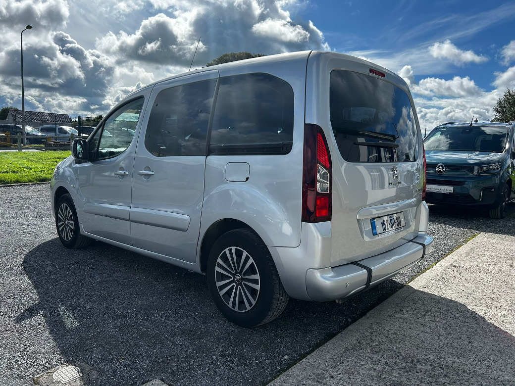 2015 Peugeot Partner Tepee
