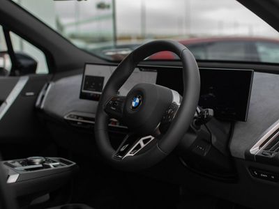 2025 BMW iX