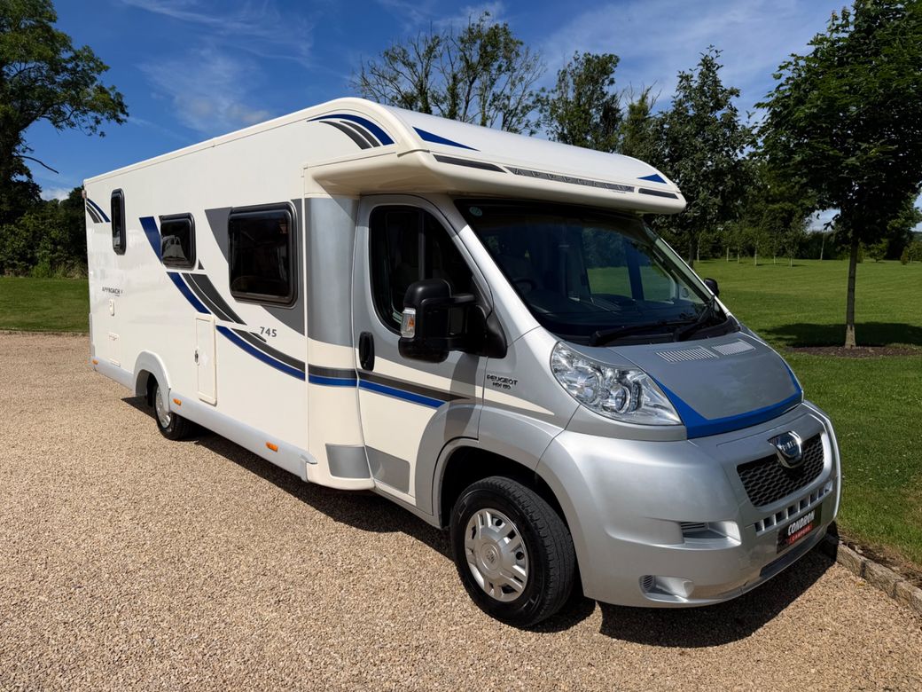 2013 BAILEY  APPROACH 745 LOW PROFILE R.H.D 