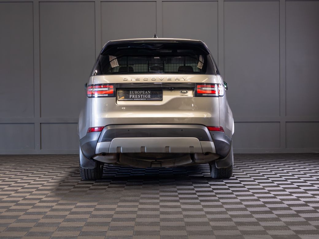 2020 Land Rover Discovery