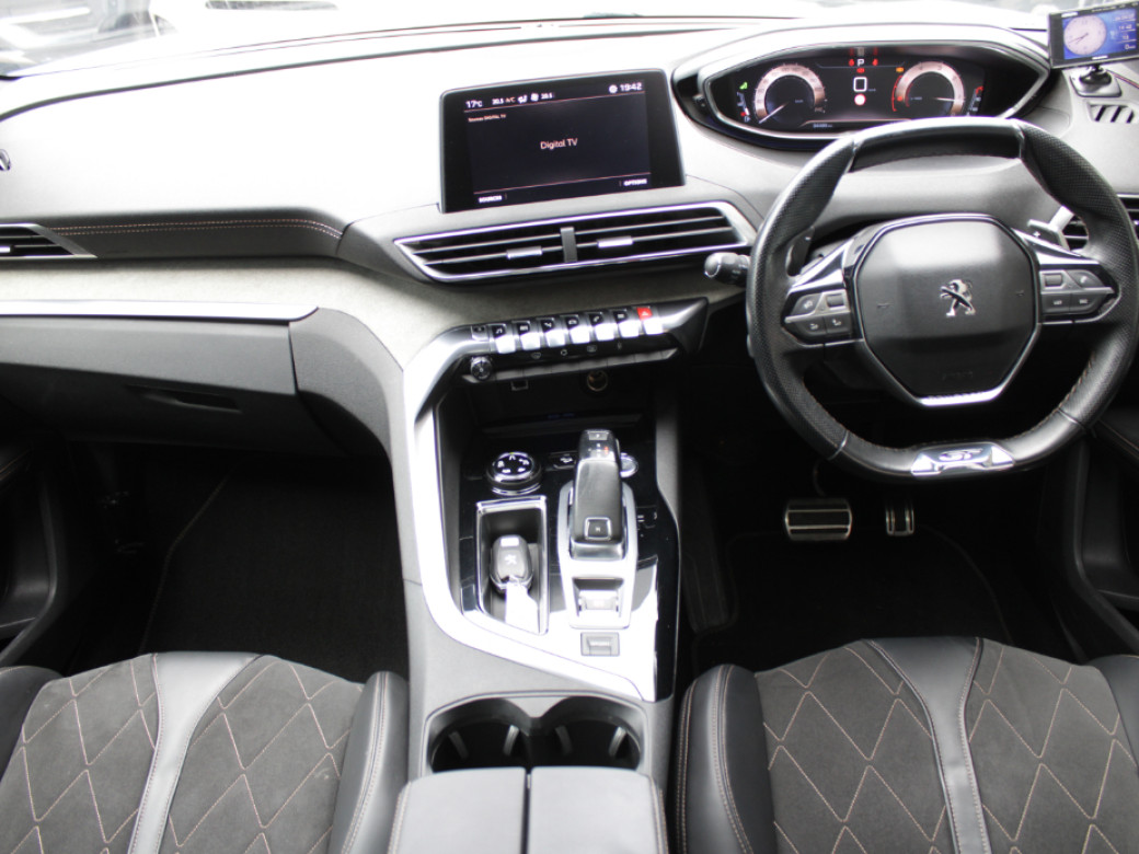 2018 Peugeot 5008