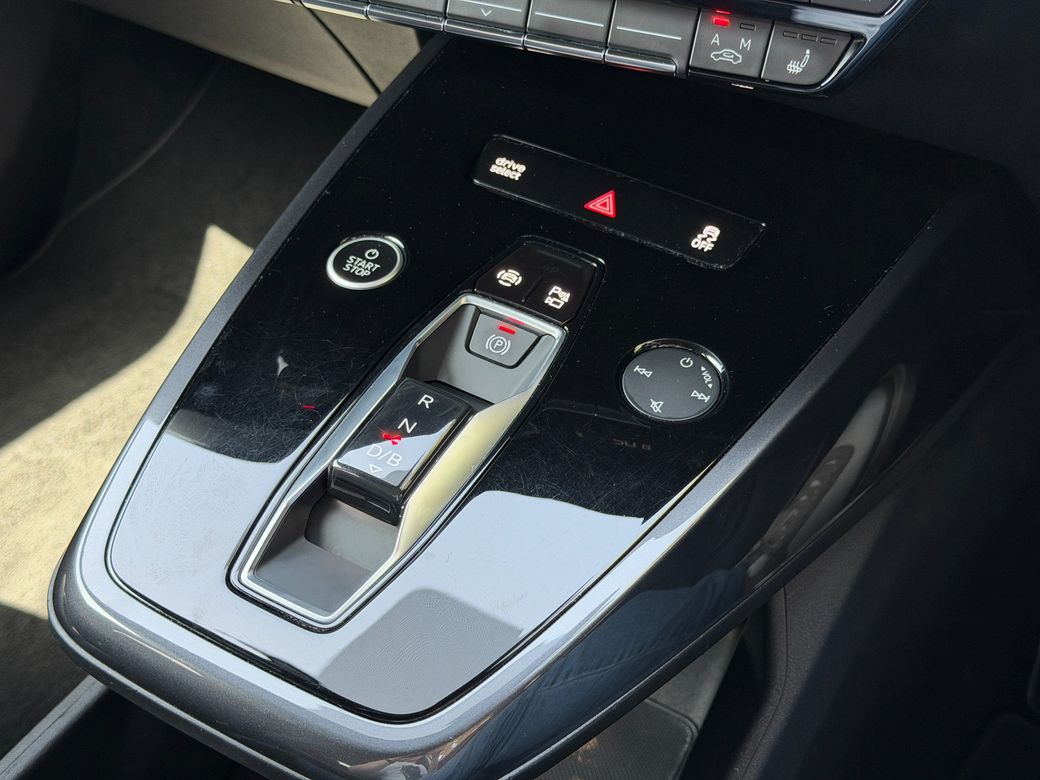 2022 Audi Q4