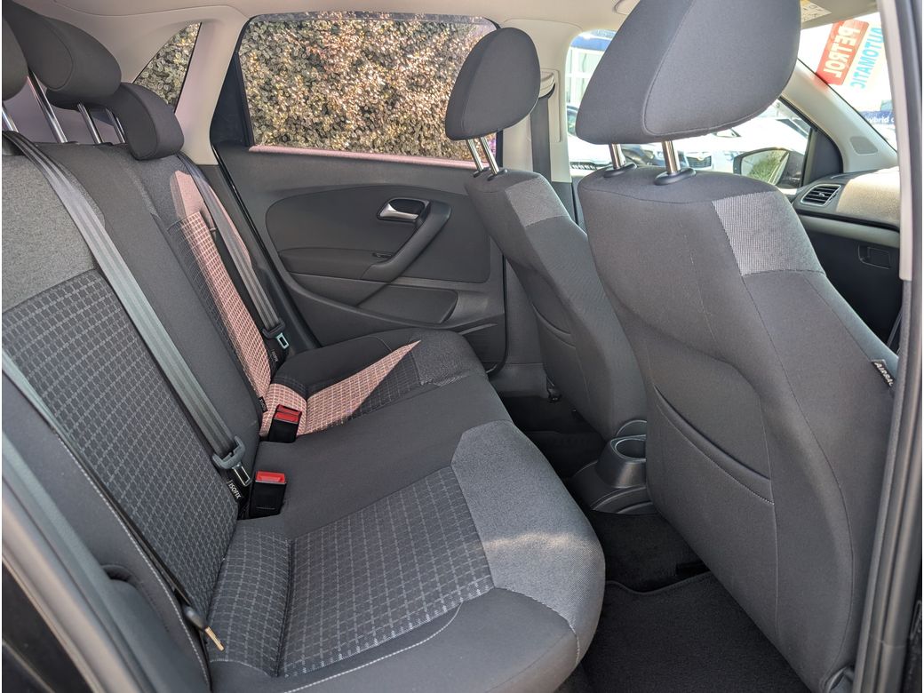 2016 Volkswagen Polo