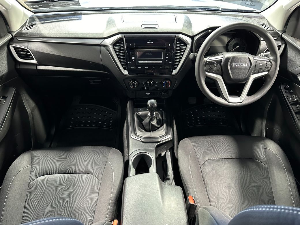 2021 Isuzu D-MAX