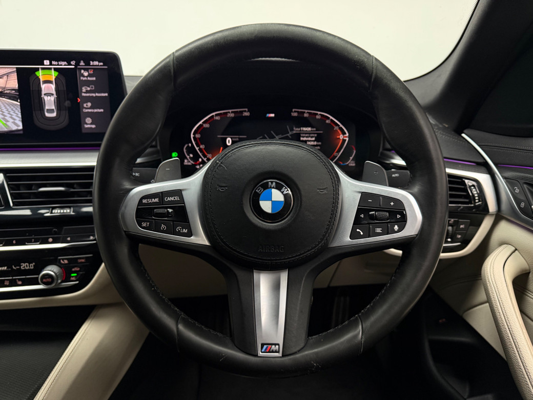 2022 BMW 5 Series