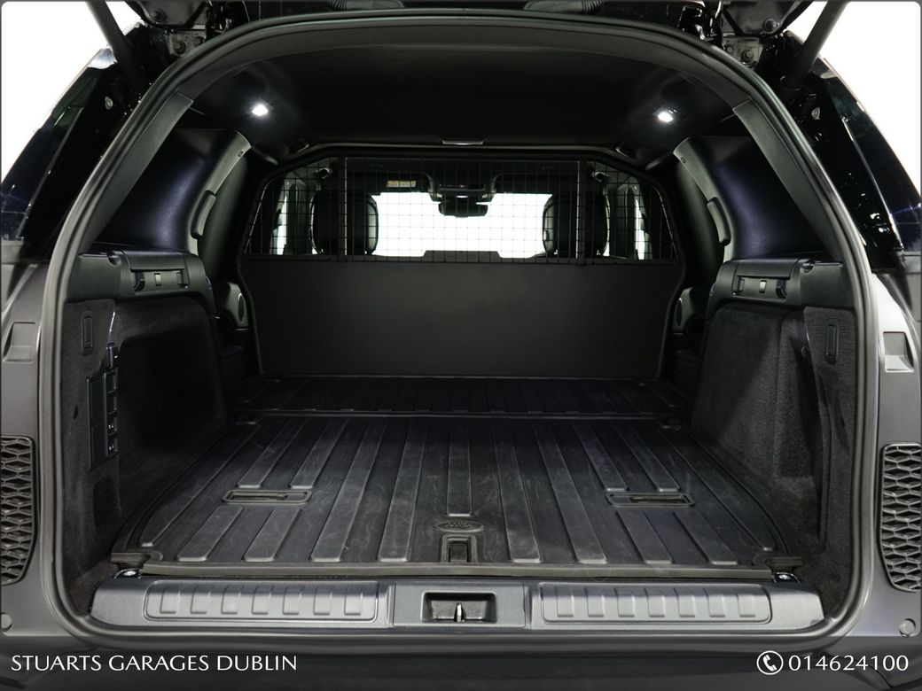 2025 Land Rover Discovery