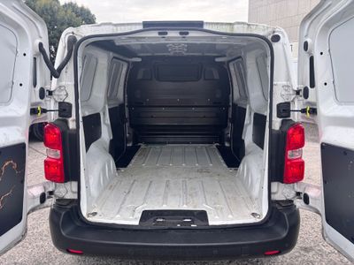 2022 Peugeot Expert