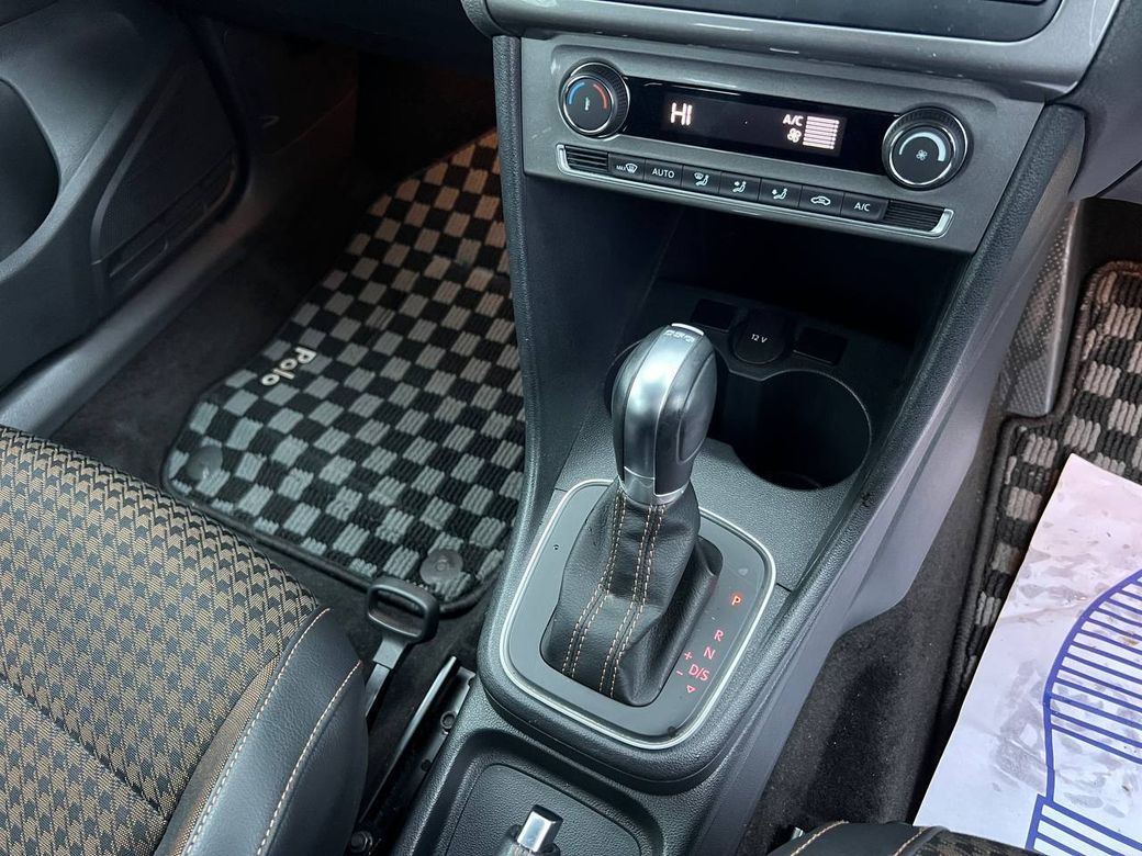 2017 Volkswagen Polo