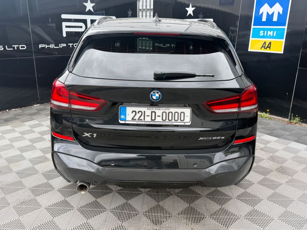 2022 BMW X1