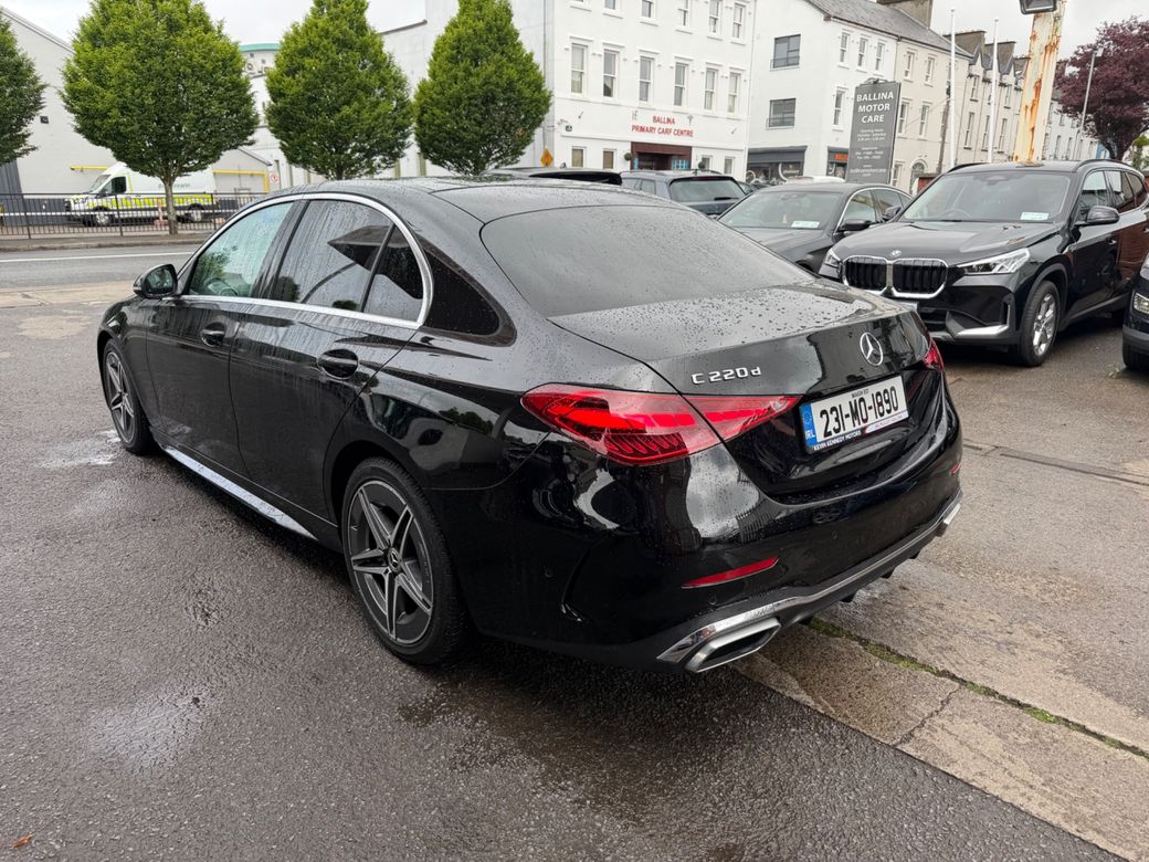 2023 Mercedes-Benz C 220