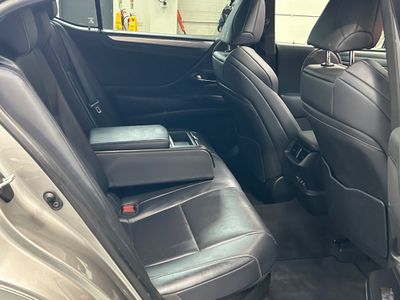 2020 Lexus ES 300h