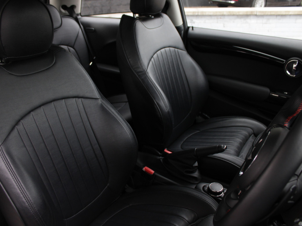 2017 Mini Cooper