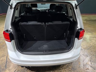 2018 Volkswagen Touran